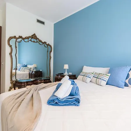 Apartment Stupendo Trilocale Posto Auto Gratuito - Wifi & Netflix *