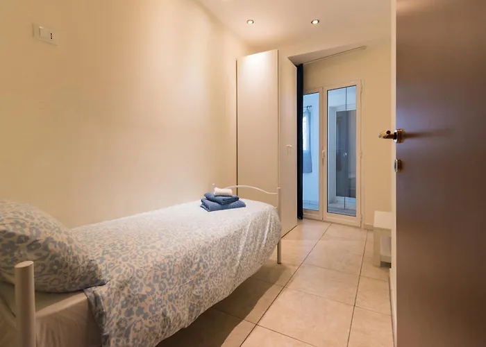 公寓 Stupendo Trilocale Posto Auto Gratuito - Wifi & Netflix