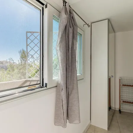 Stupendo Trilocale [posto Auto Gratuito - Wifi&netflix]